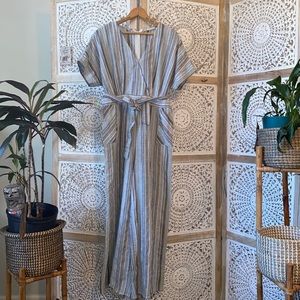 Rebelión Jumpsuit wide leg with pockets